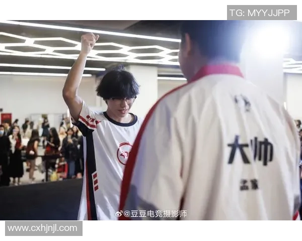 esports数据电竞比分赛后复盘BLG对战JDG的精彩瞬间与战术分析 esports数据电竞比分赛后复盘BLG对战JDG的精彩瞬间与战术分析